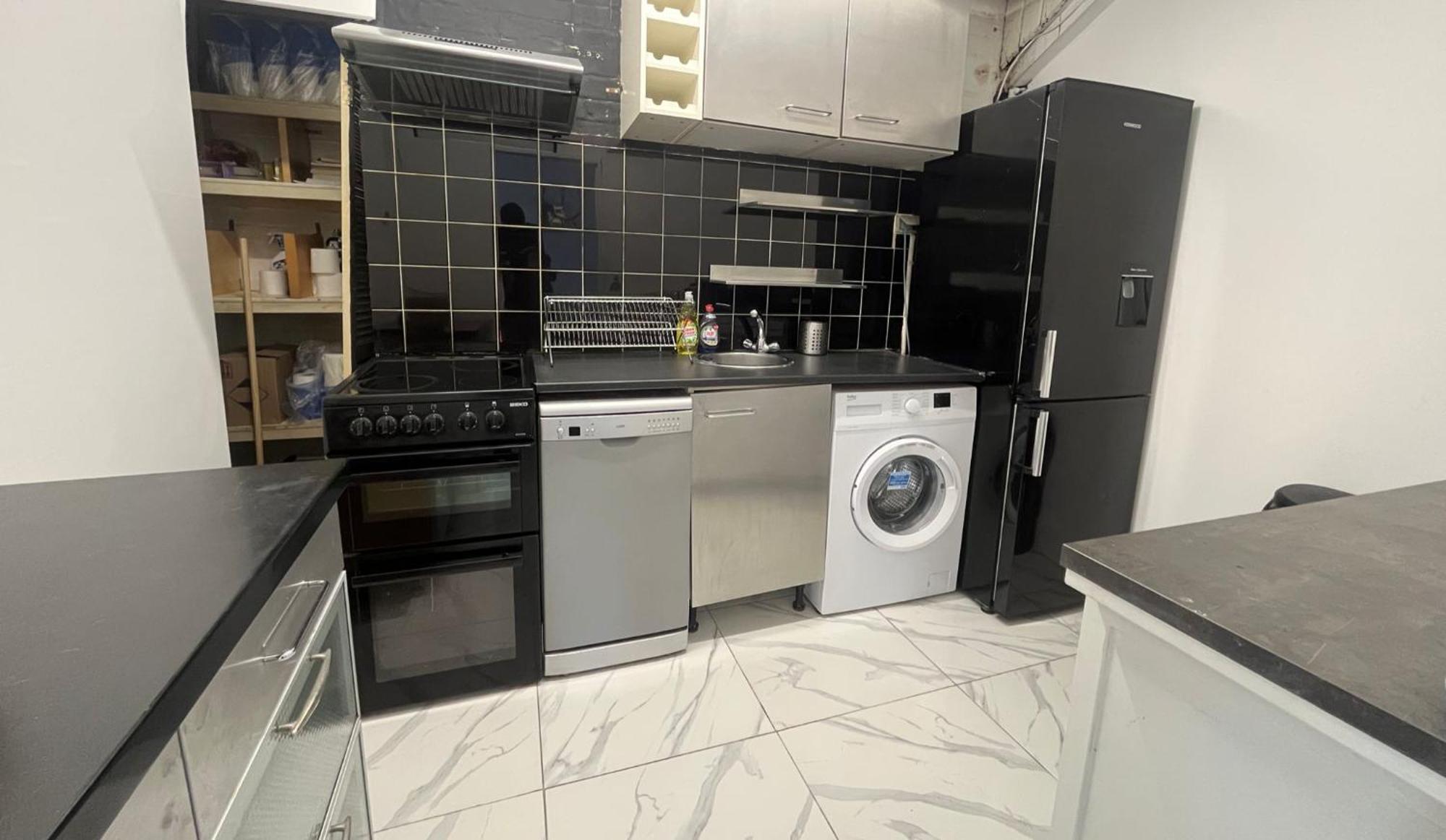 Nifty 2 Bedroom Flat In Goswell Rd Londres Exterior foto